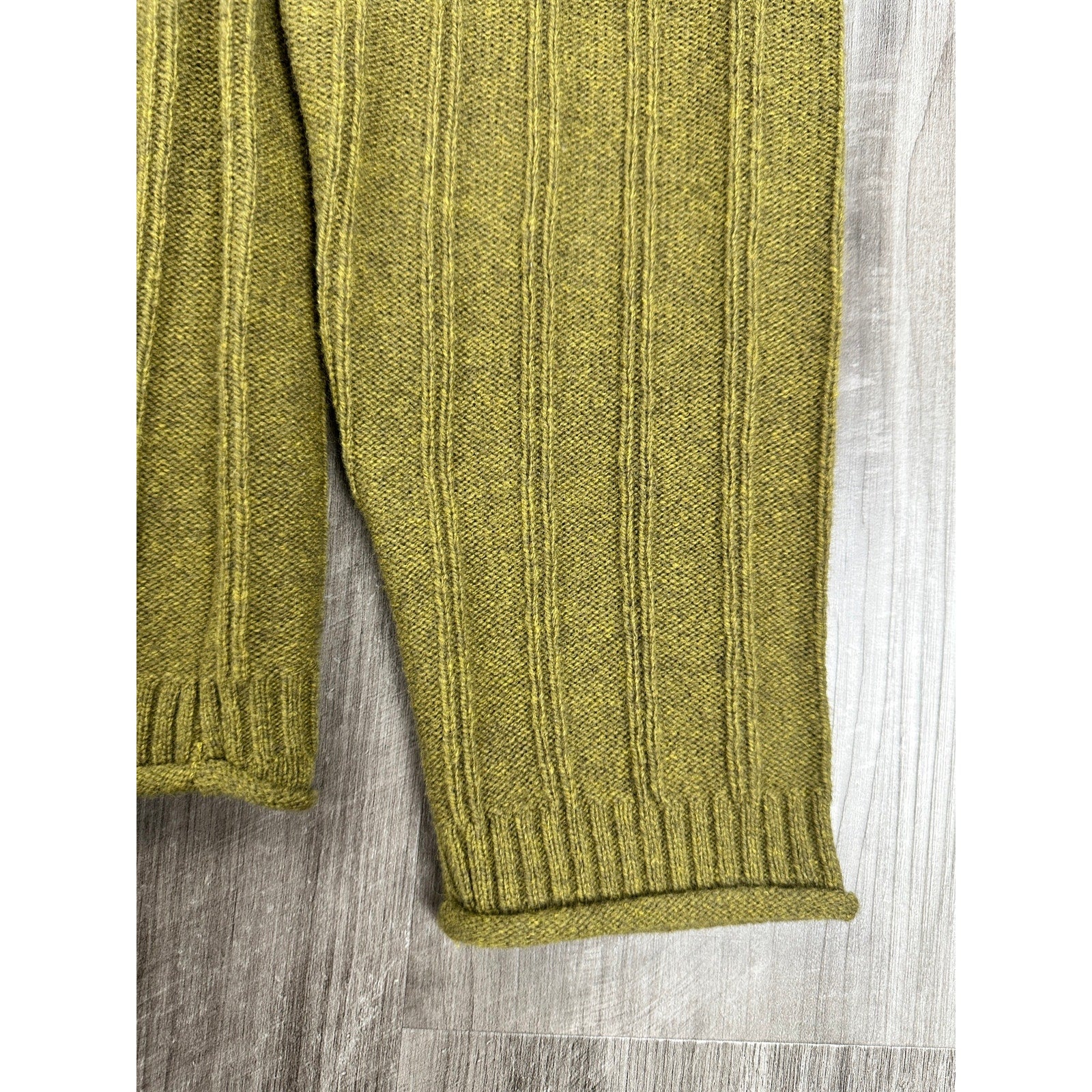 Todd Snyder Textured Mini Cable Crewneck Sweater in Lemongrass — Size Large