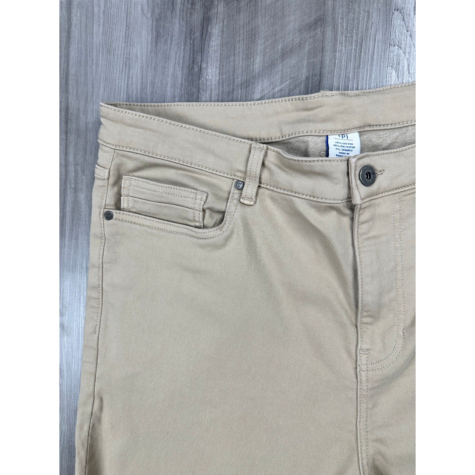 TPJ The Perfect Jean The Denkhaki Slim Thick Fit Jeans in Light Khaki — Size 38x32 // Preowned