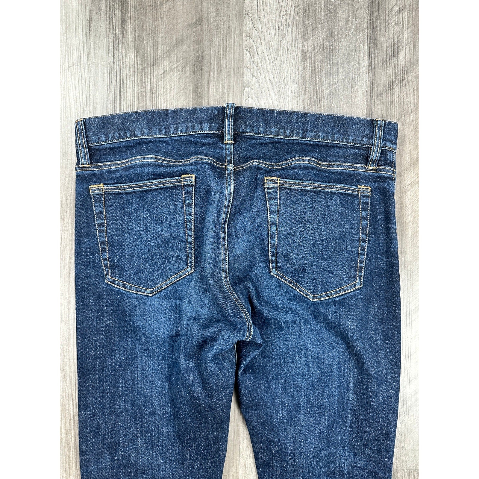 Club Monaco Super Slim Stretch Jean in Blue — Size 34x32 // Preowned