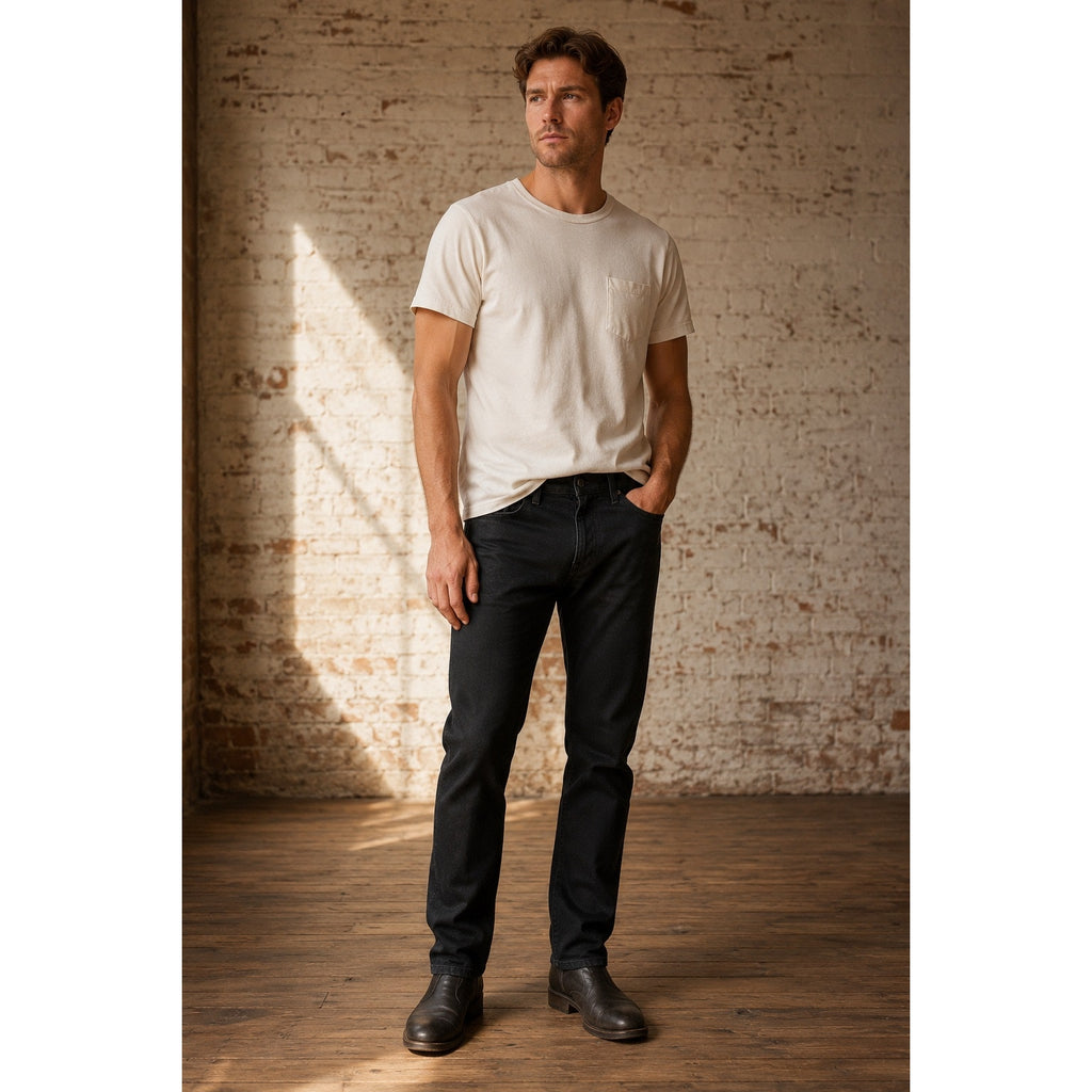 Joe's Jeans The Brixton Straight + Narrow Jean in Griffith Black — Size 33
