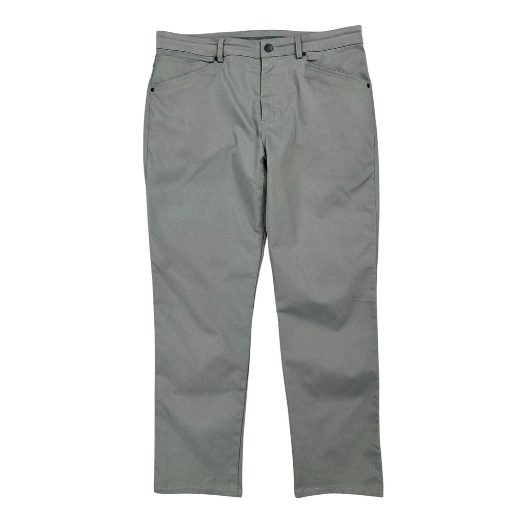 Myles Tour Performance Pants in Gray — Size 36 // Preowned