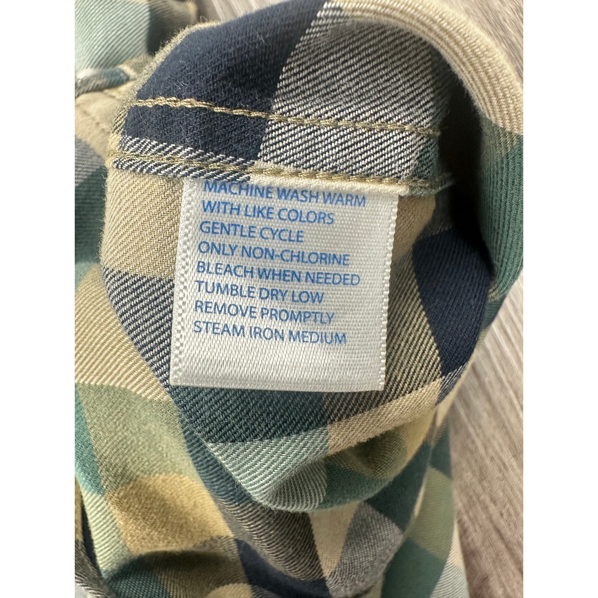 Southern Tide Haywood Checkered Brushed Intercoastal Long Sleeve Button Down Shirt — Size XL // Preowned