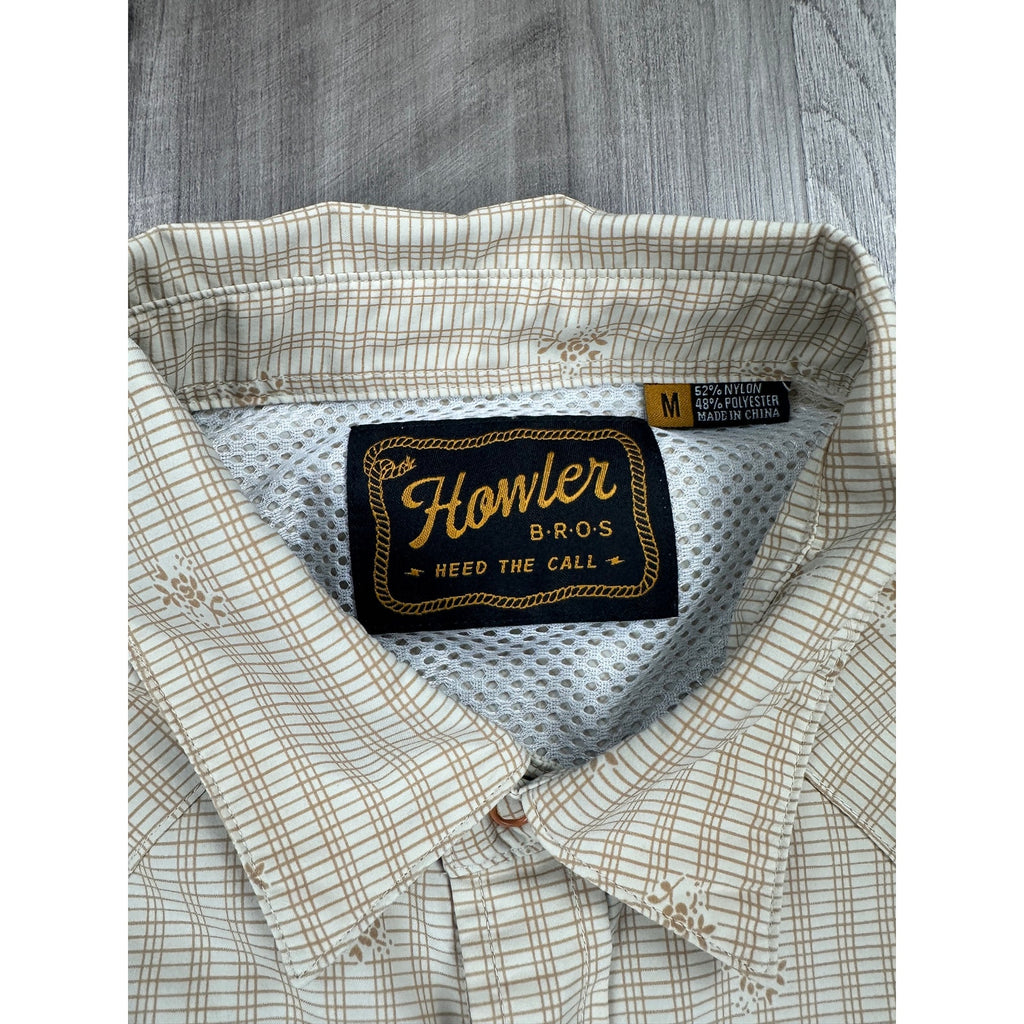 Howler Bros. H Bar B Tech Supernova Stripe Long Sleeve Snap Button in Leche — Size Medium // Preowned
