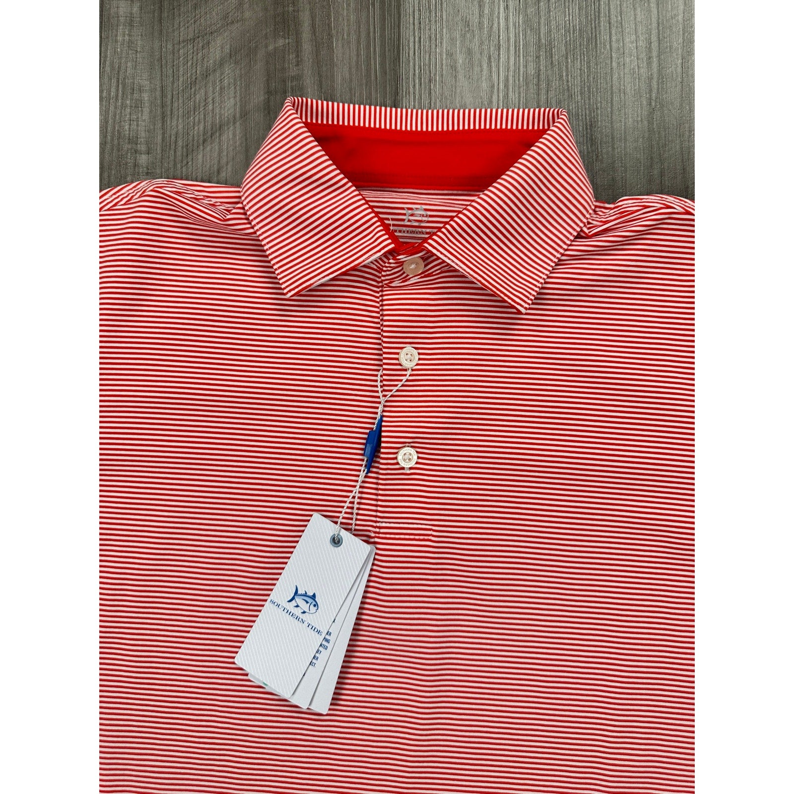 Southern Tide Brrr Meadowbrooke Striped Golf Polo in Poppy Red and White — Size Small