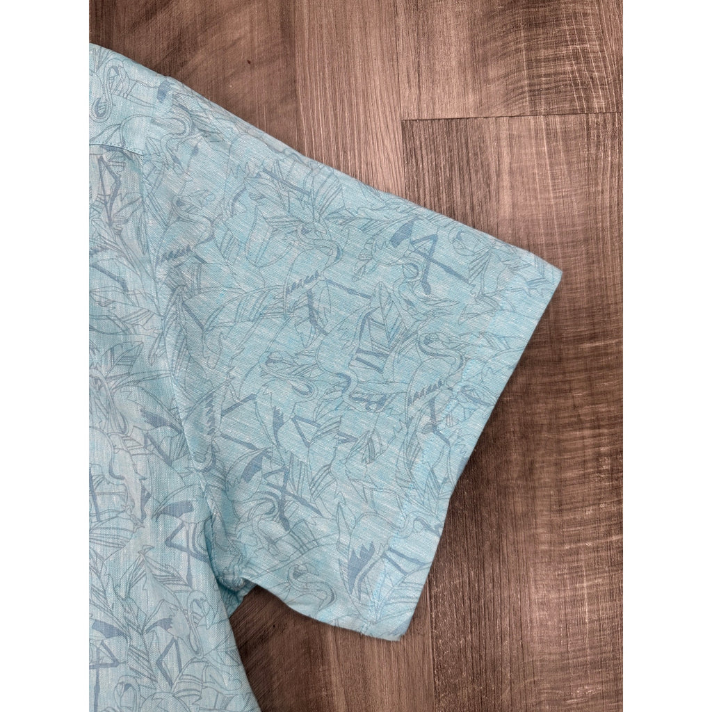 Southern Marsh Flamingos Linen Blend Short Sleeve Shirt in Light Blue — Size XL // Preowned