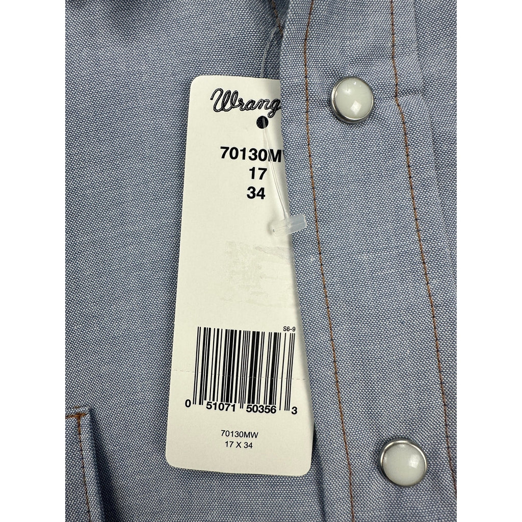 Wrangler Cowboy Cut Work Chambray Long Sleeve Pearl Snap Button Down in Light Blue Chambray — Size 17x34 (XL)