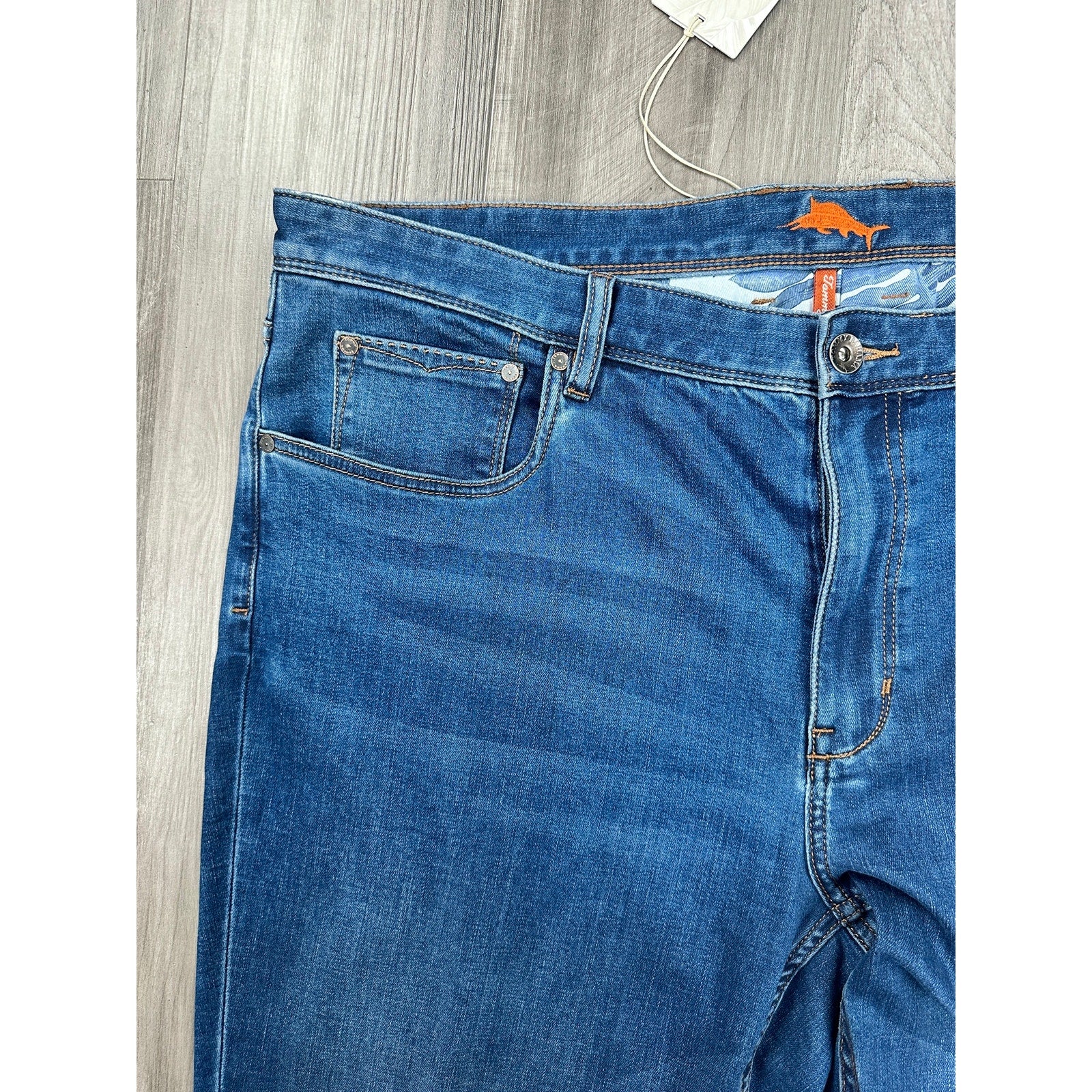 Tommy Bahama Boracay Classic Straight Leg Jean in Medium Indigo Wash — Size 42x30
