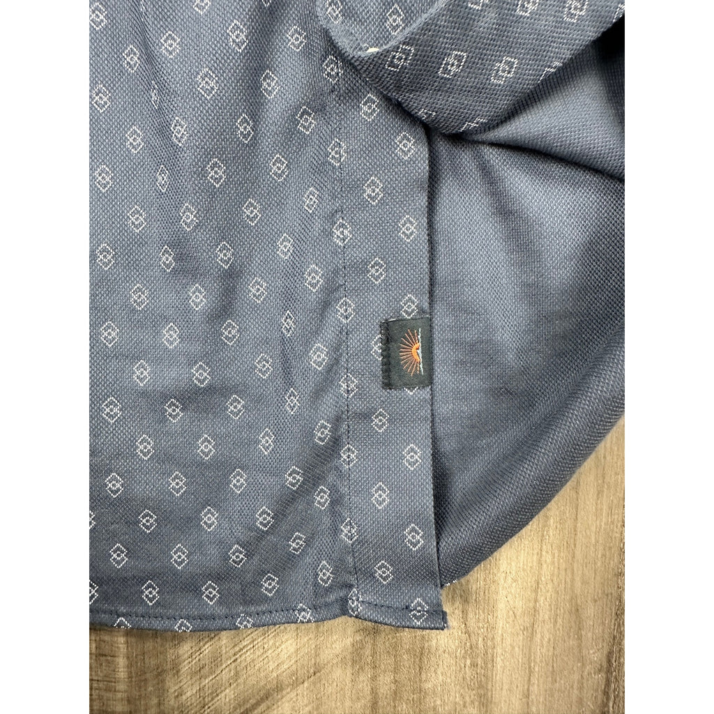 Faherty Movement Monterey Short Sleeve Button Down in Navy Dusk Diamond — Size Large // Preowned