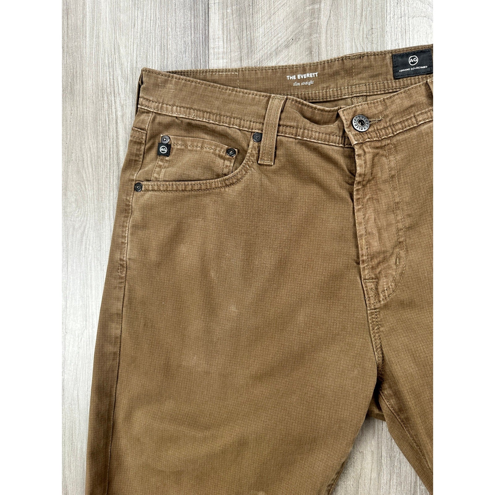 AG Adriano Goldschmied Everett Slim Straight Sueded Stretch Sateen Chino Jean in Brown Micro Check — Size 33x32 // Preowned
