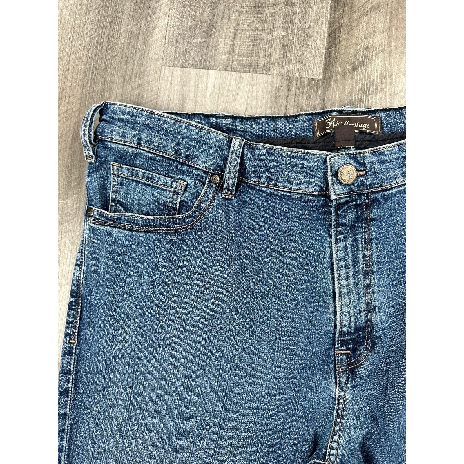 34 Heritage Charisma Relaxed Straight Jeans in Blue — Size 42x34 // Preowned