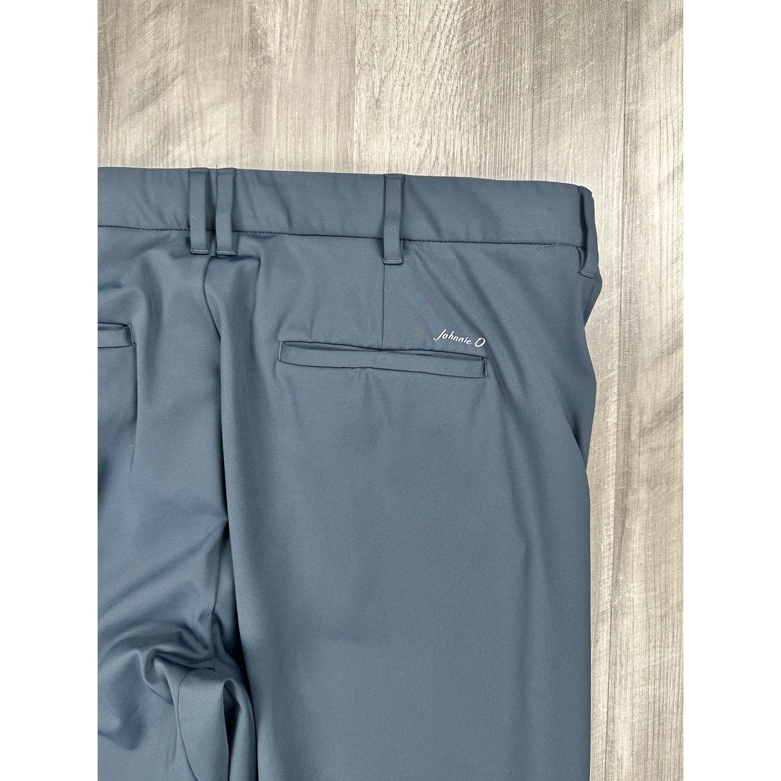 Johnnie-O Momentum Stretch Knit Performance Pants in Navy — Size 36x32 // Preowned
