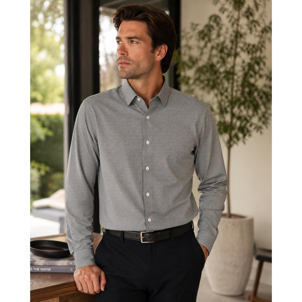 Mizzen+Main Spinnaker Collection Standard Fit Long Sleeve Button Dress Shirt in White and Black — Size XL // Preowned