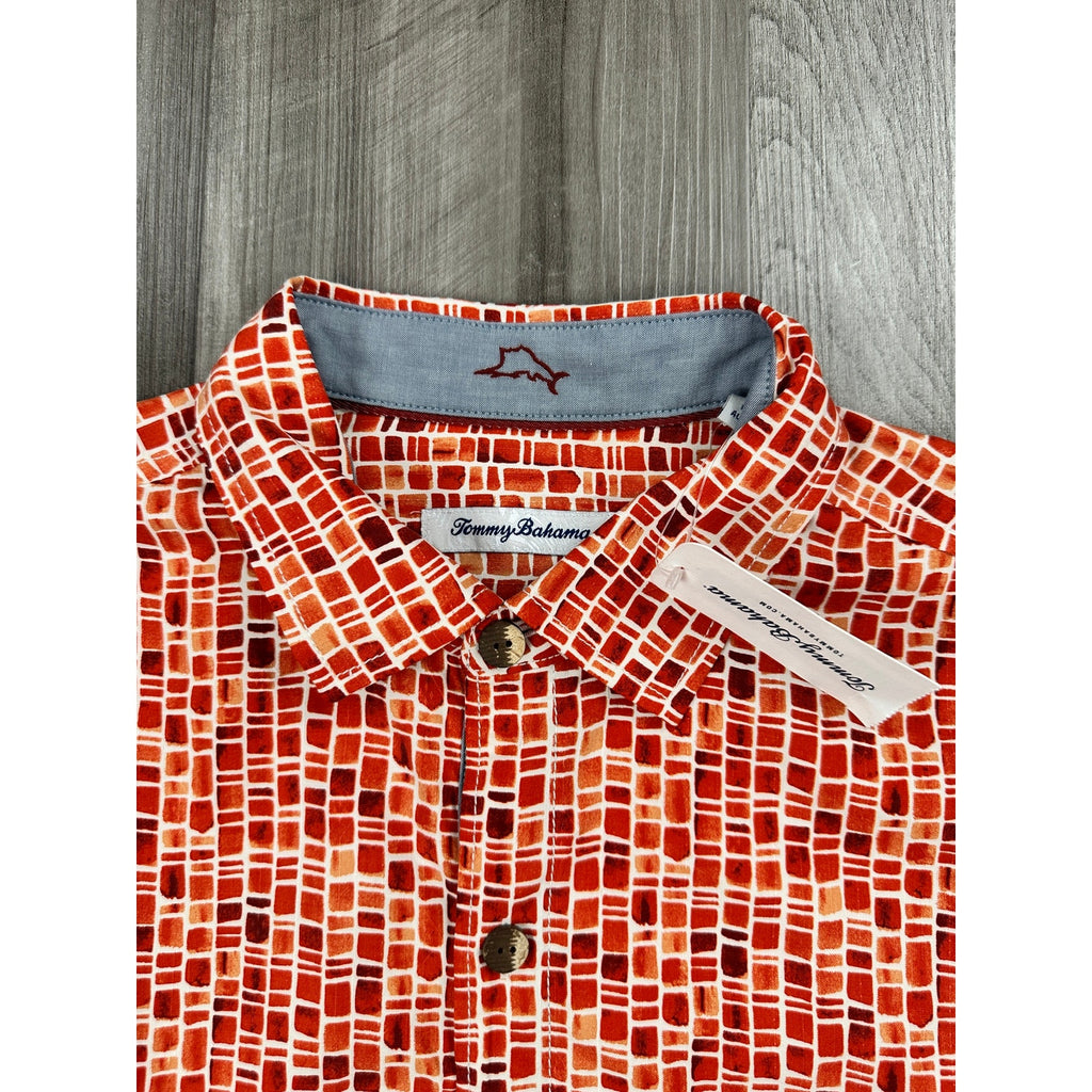 Tommy Bahama Bamboo Tiles Silk Short Sleeve Button Down in Boomerang Red — Size Medium