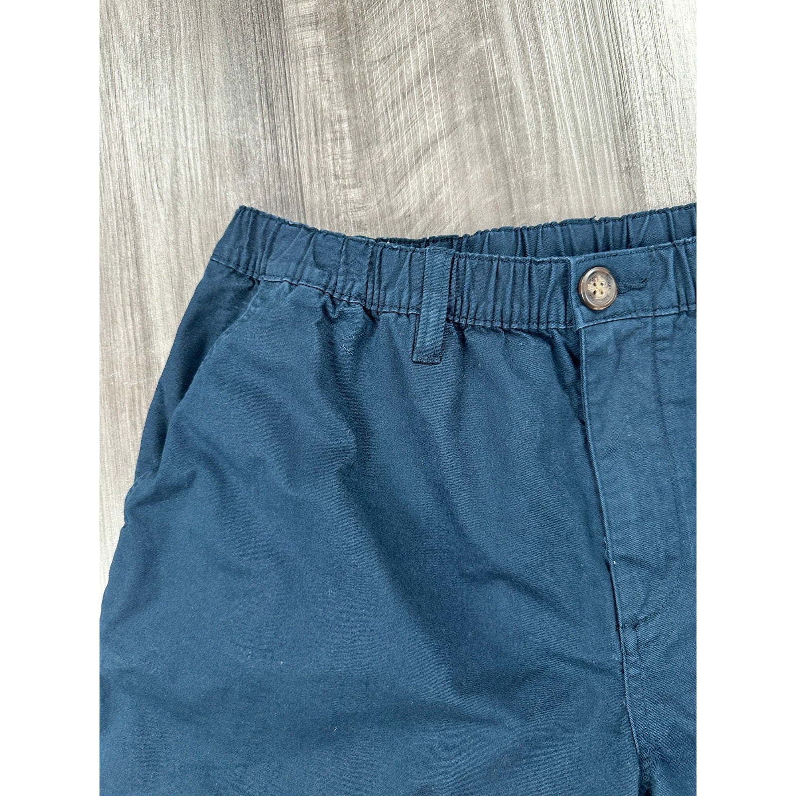 Chubbies 5.5-Inch Elastic Waist Chino Shorts in Navy — Size Large // Preowned