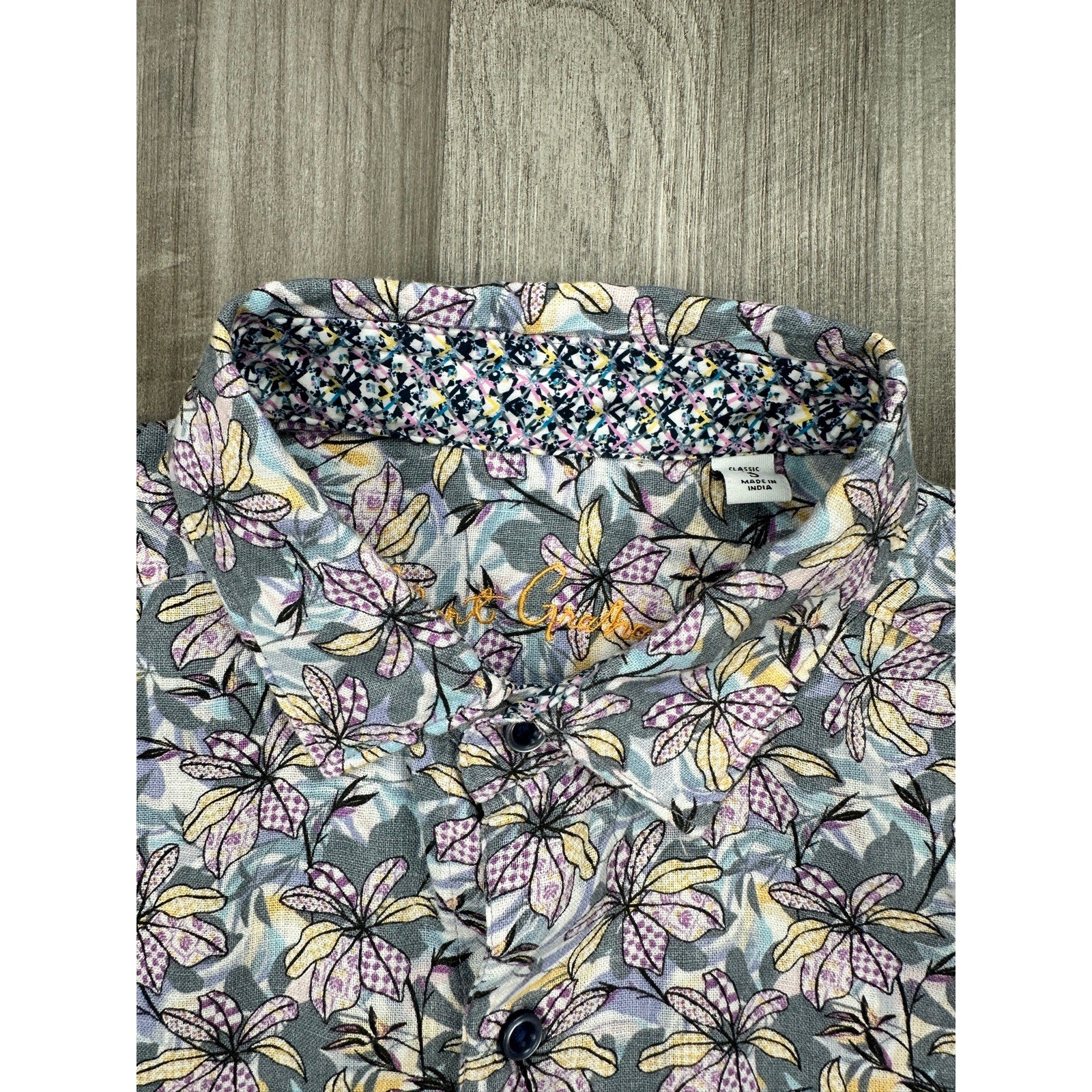 Robert Graham Silverman Classic Fit Floral Linen Short Sleeve Shirt in Gray, Purple, Yellow, Slate Blue — Size Small