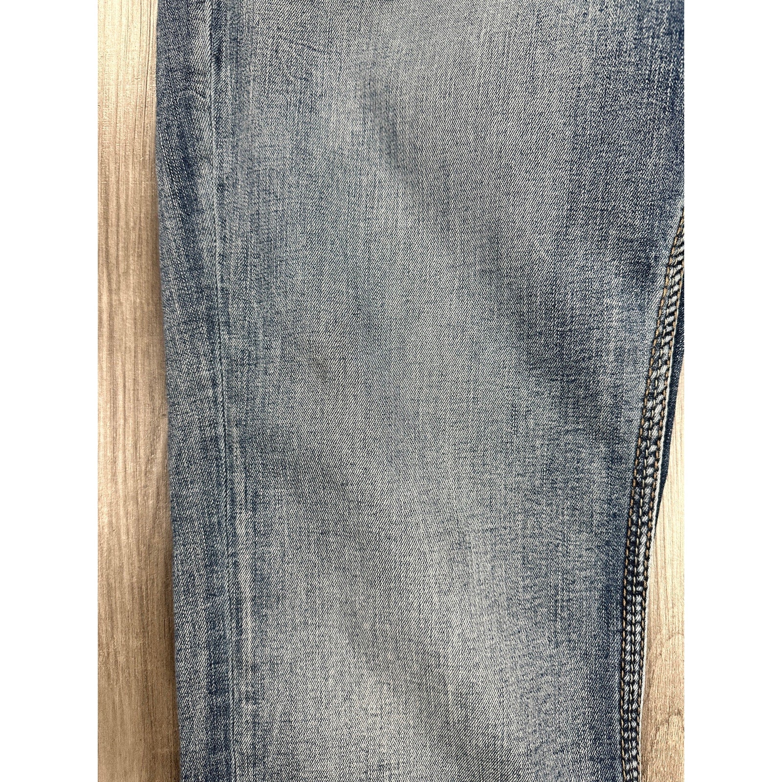 BKE Nolan Straight Leg Stretch Jean in Blue — Size 38R // Preowned