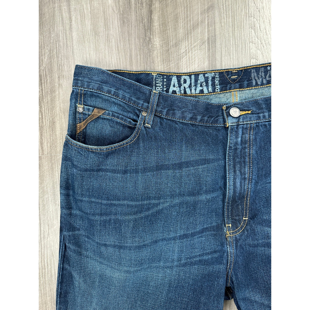 Ariat M4 Legacy Low Rise Boot Cut Roadhouse Jeans — Size 44x32 // Preowned
