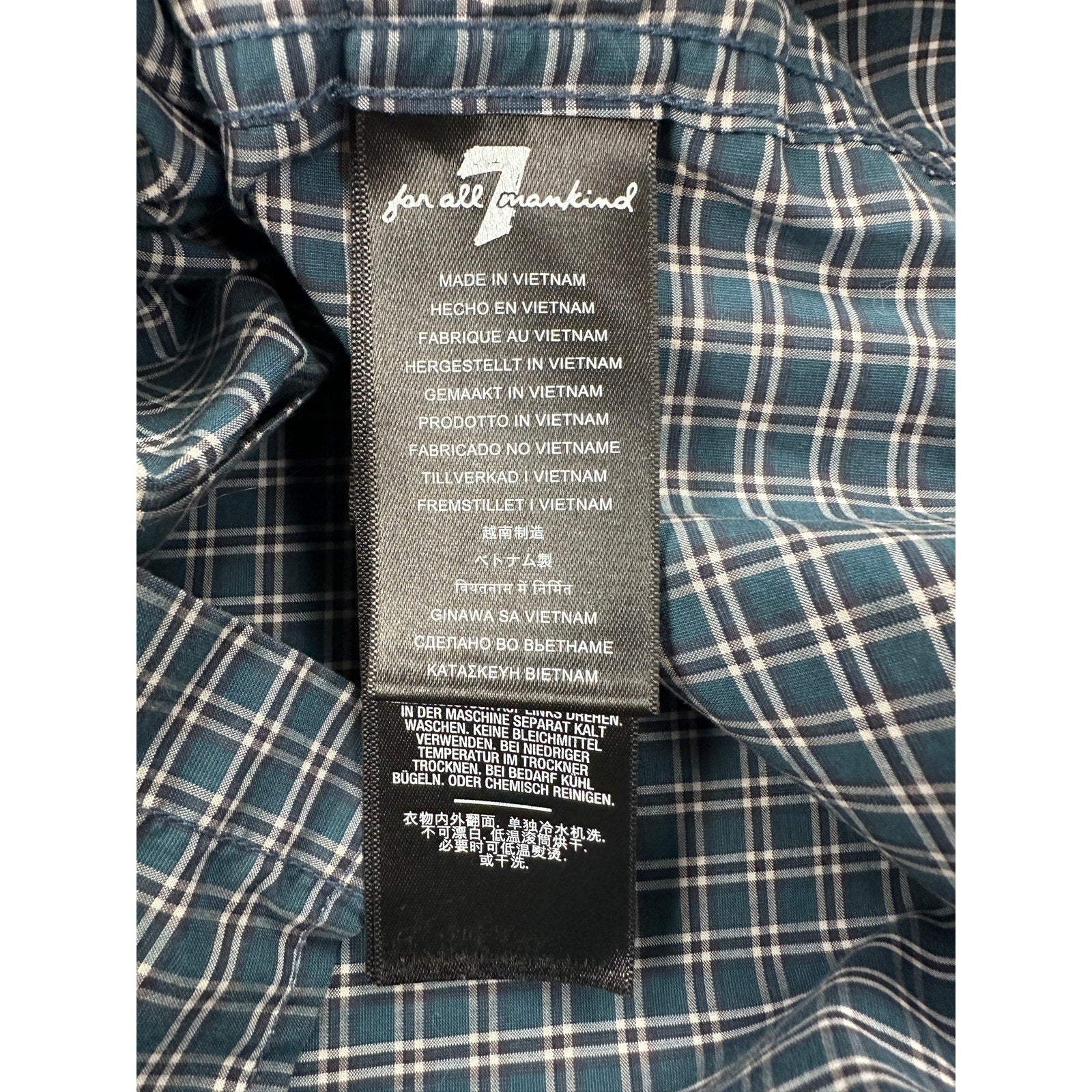 7 For All Mankind Plaid Long Sleeve Button Down in Dark Green Midnight and White — Size Medium // Preowned