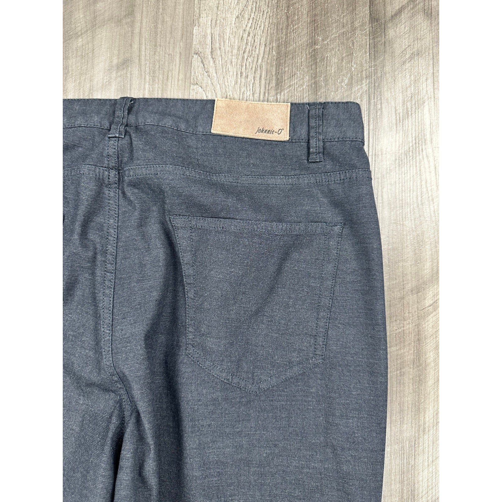 Johnnie-O Atlas Stretch Five Pocket Lightweight Pants in Dark Navy — Size 35x32 // Preowned