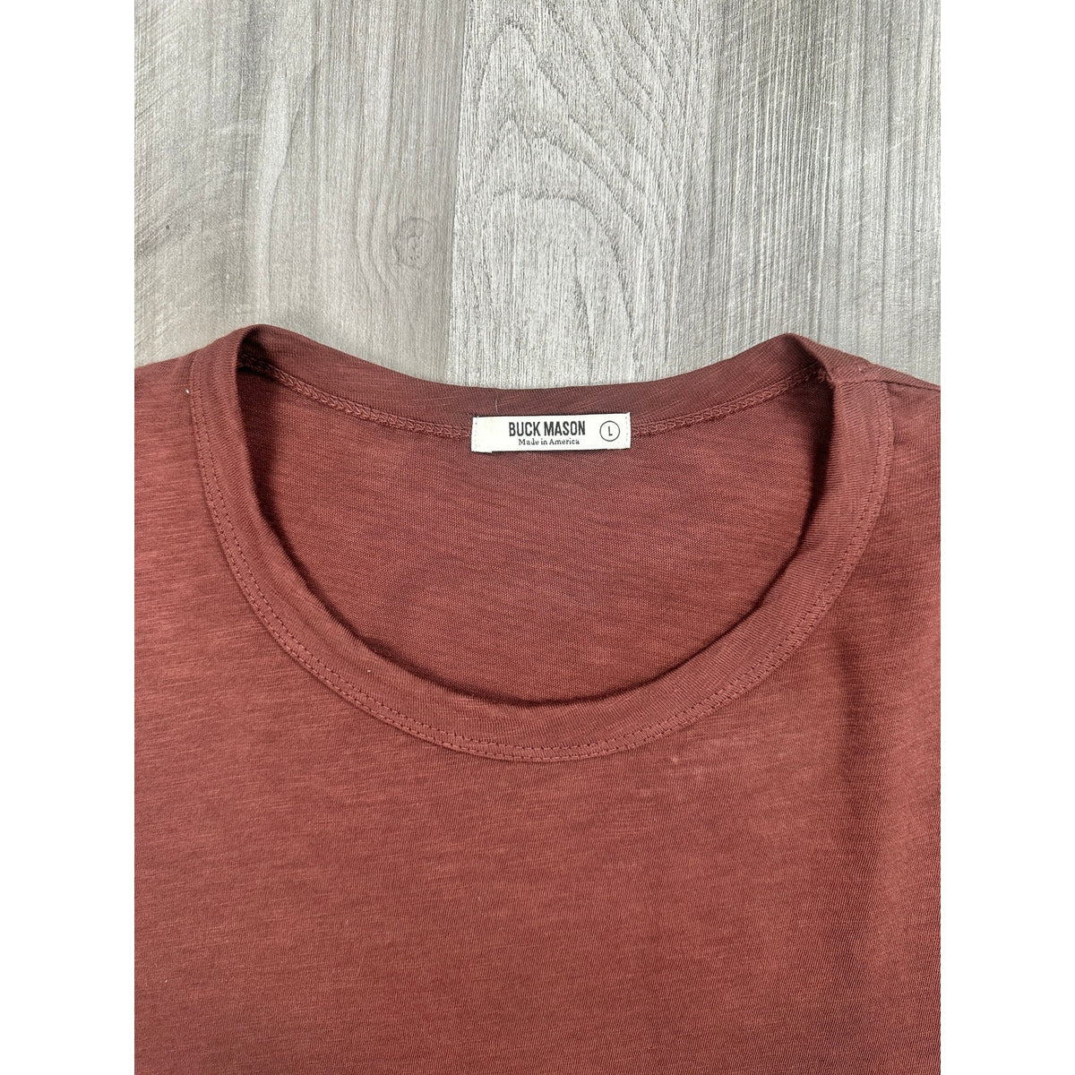 Buck Mason Slub Classic Curved Hem Tee — Size Large // Preowned