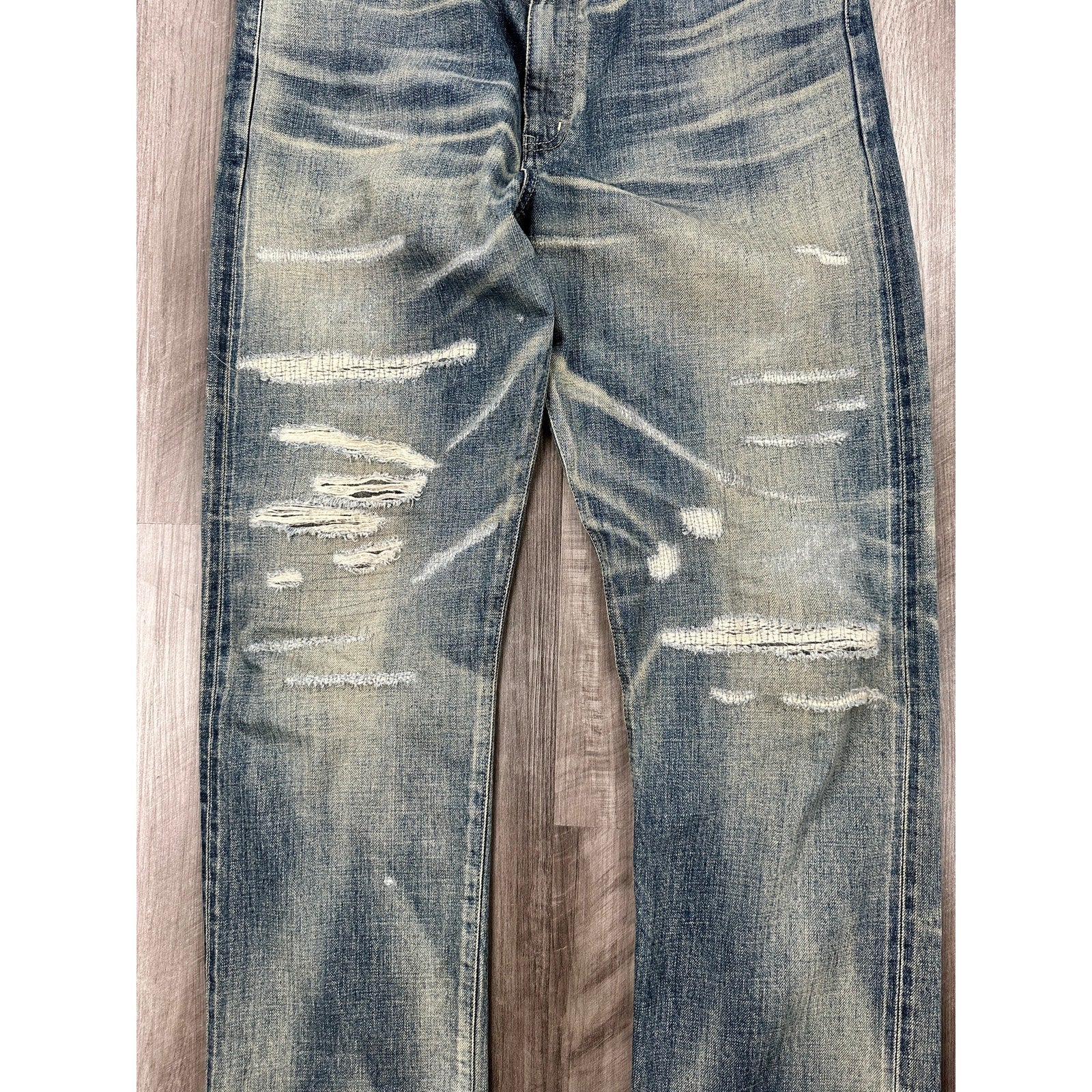 Neighborhood 242 DP-MID Made in Japan Jeans in Blue — Size Large // Preowned