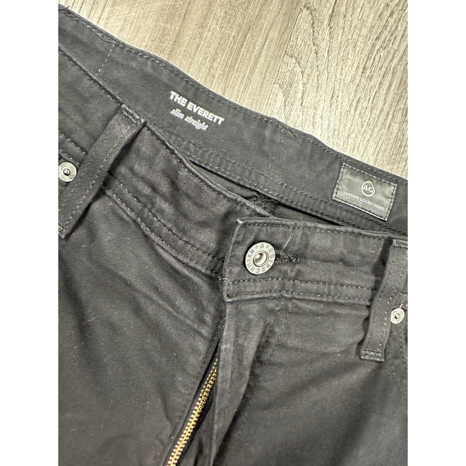 AG Adriano Goldschmied Everett Slim Straight Pants in Black — Size 34x34 // Preowned