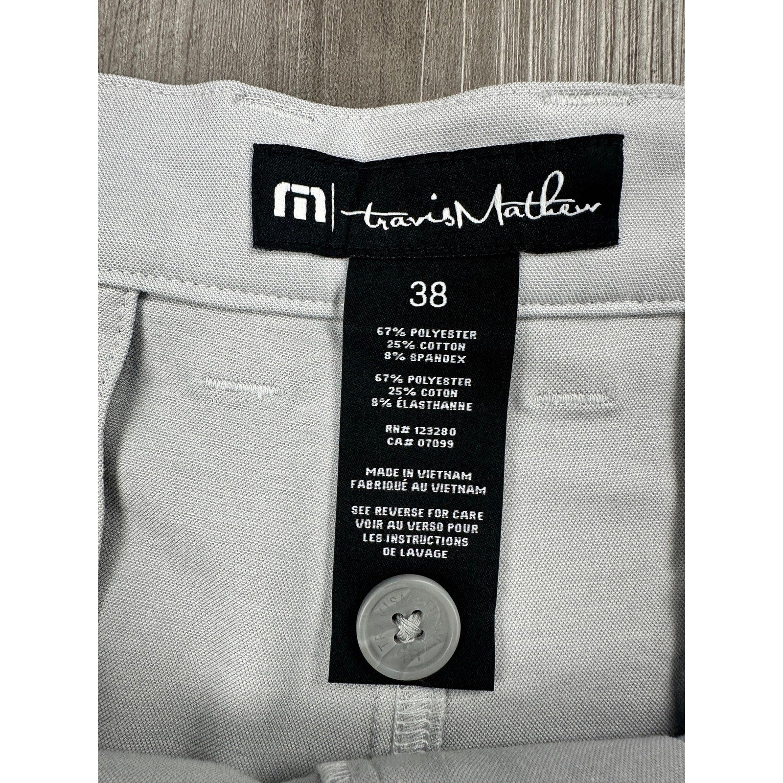Travis Mathew Resort to This Golf Shorts in Heather Microchip — Size 38