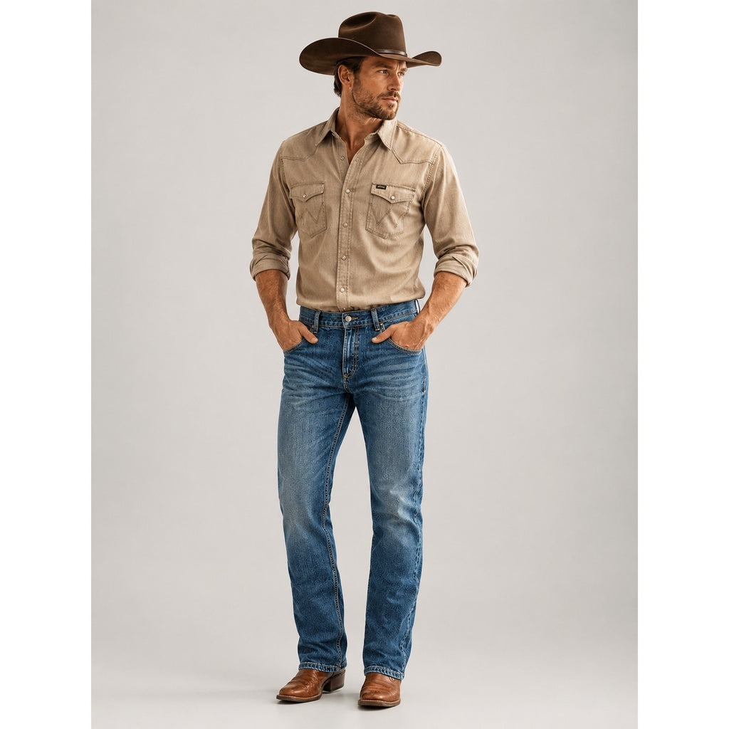 Wrangler Retro Slim Bootcut Jean in Layton Medium Wash — 42x32