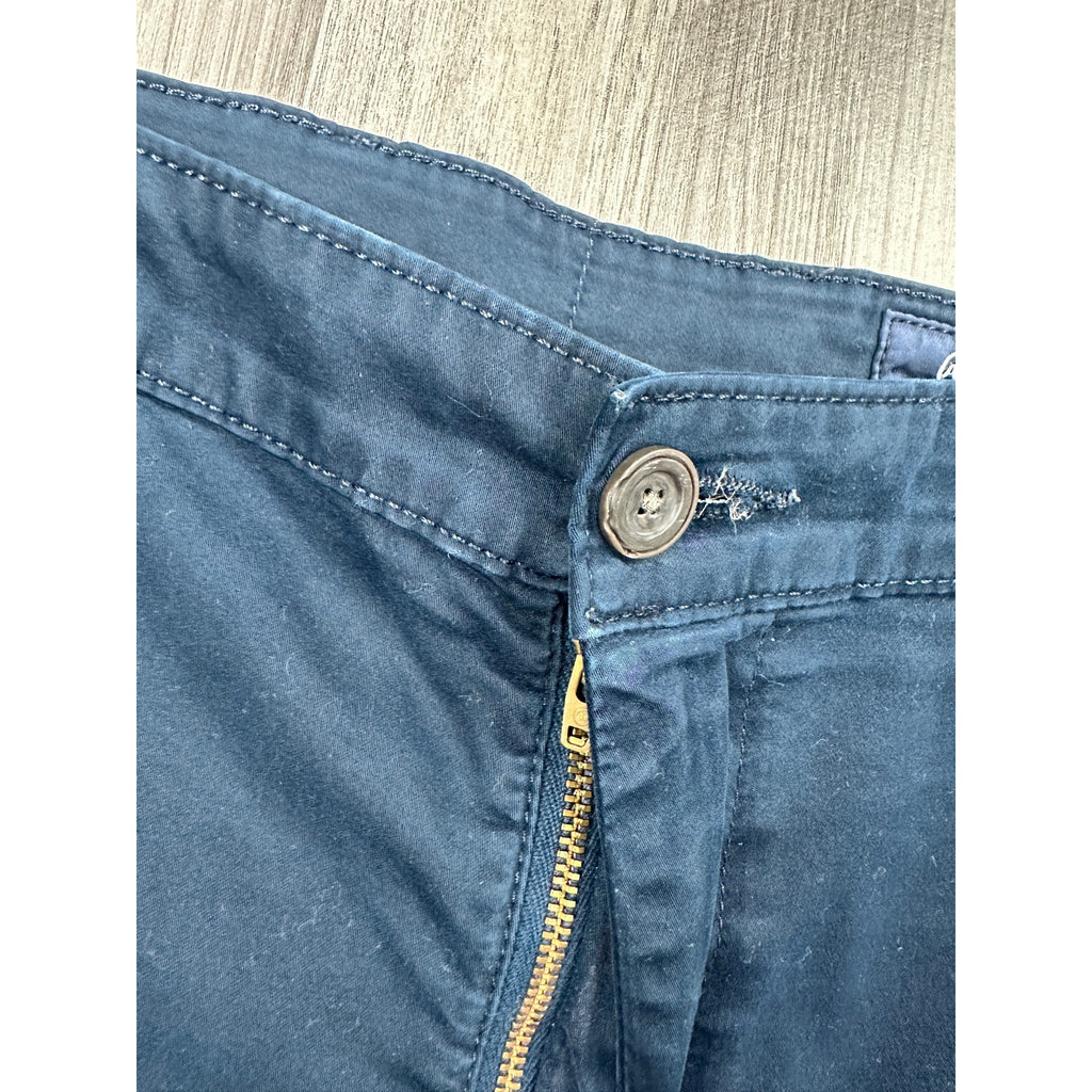 Adriano Goldschmied The Wanderer Chino Shorts in Navy — Size 40R // Preowned