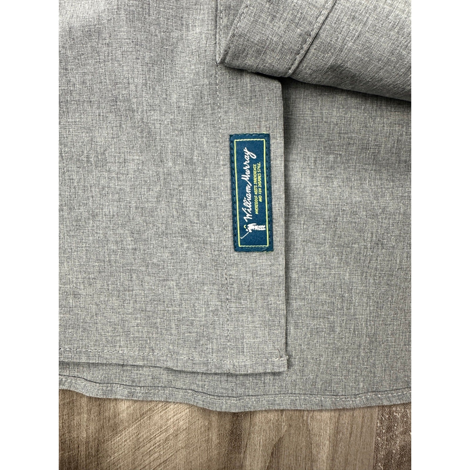 William Murray Performance Golf Long Sleeve Button Down in Gray — Size Small // Preowned