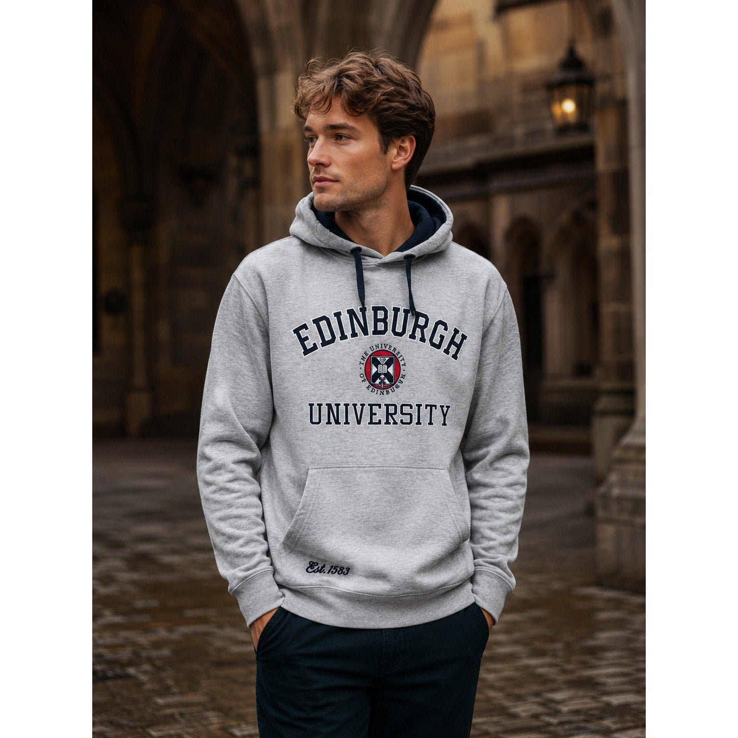 Advanced Apparel University of Edinburgh Official Licensed Pullover Hoodie in Heather Gray — Size XL // Preowned