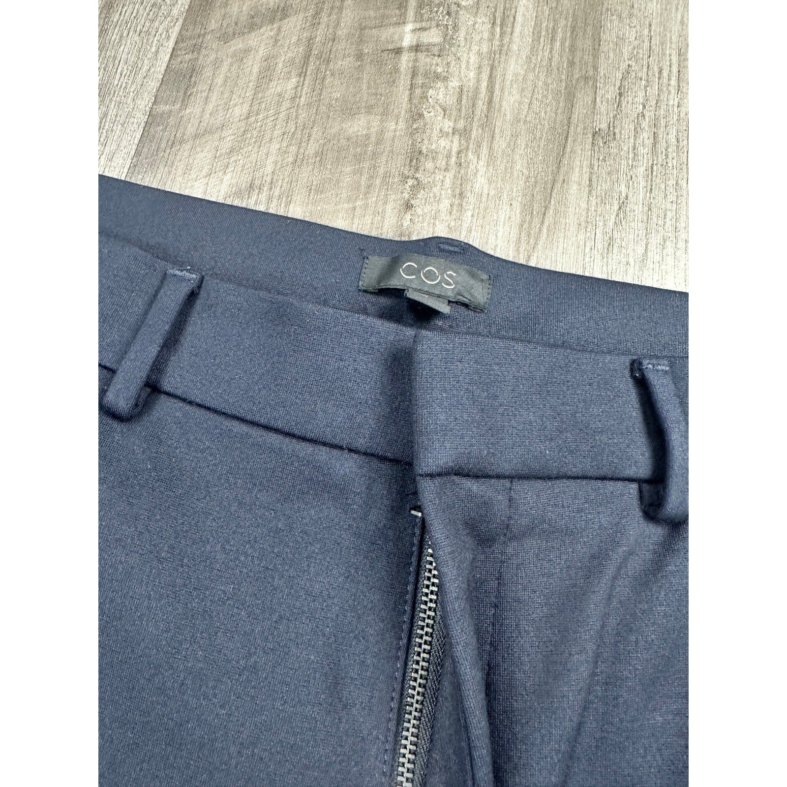 COS Slim Tapered Viscose Blend Ankle Zip Trousers in Navy — Size 50 (US 34R) // Preowned