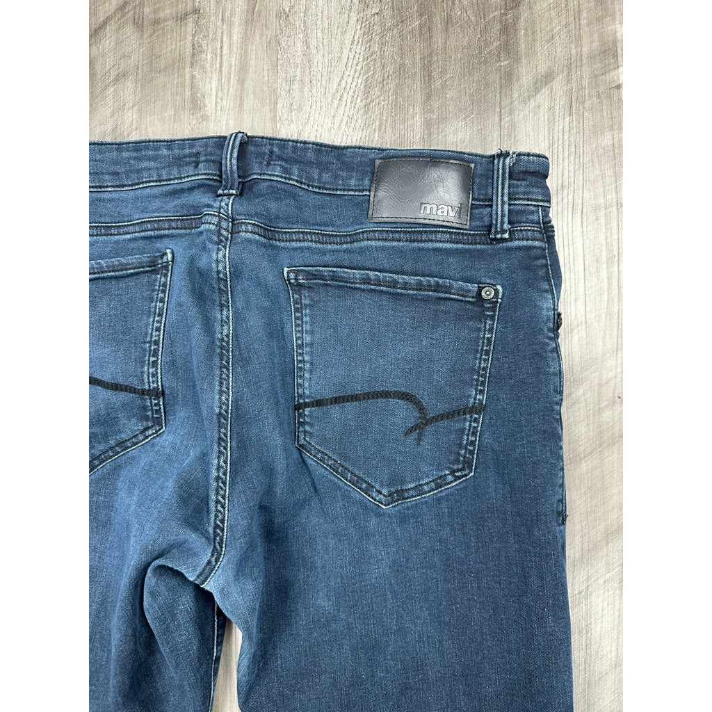 Mavi Zach Straight Leg Jeans in Dark Blue — Size 36x30 // Preowned