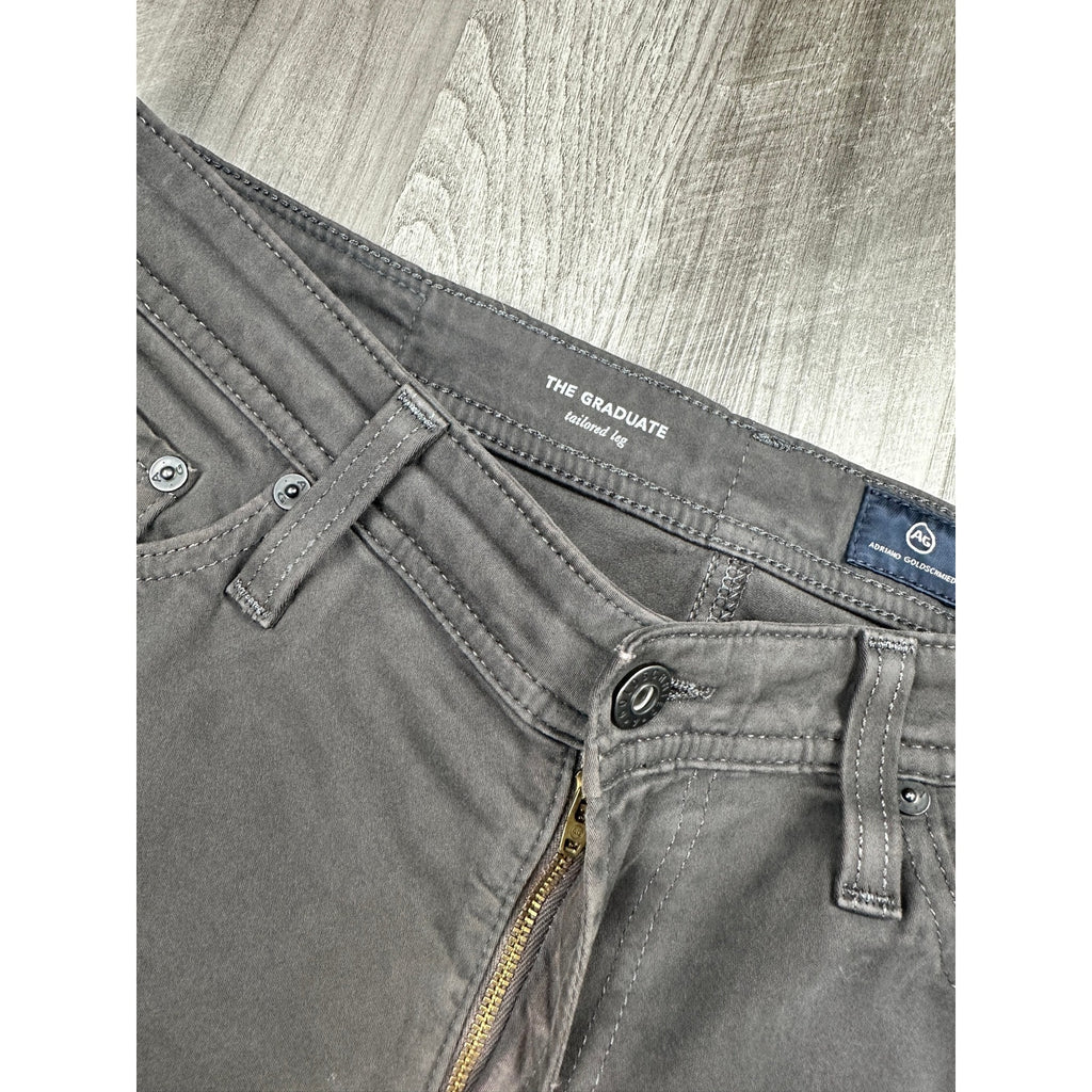 AG Adriano Goldschmied The Graduate Tailored Leg Sueded Stretch Sateen Chino Jeans — Size 32x32 // Preowned