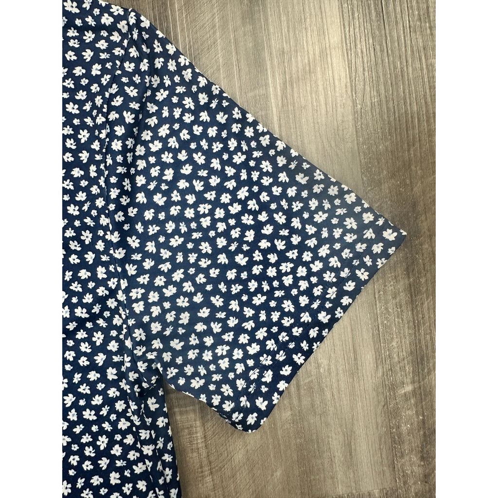 American Tall Floral Mesh Performance Polo in Navy, Blue, White — Size Small // Preowned