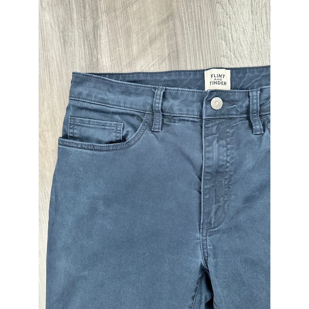 Flint & Tinder Straight Fit 5 Pocket Chino Pants in Navy — Size 31x30 // Preowned