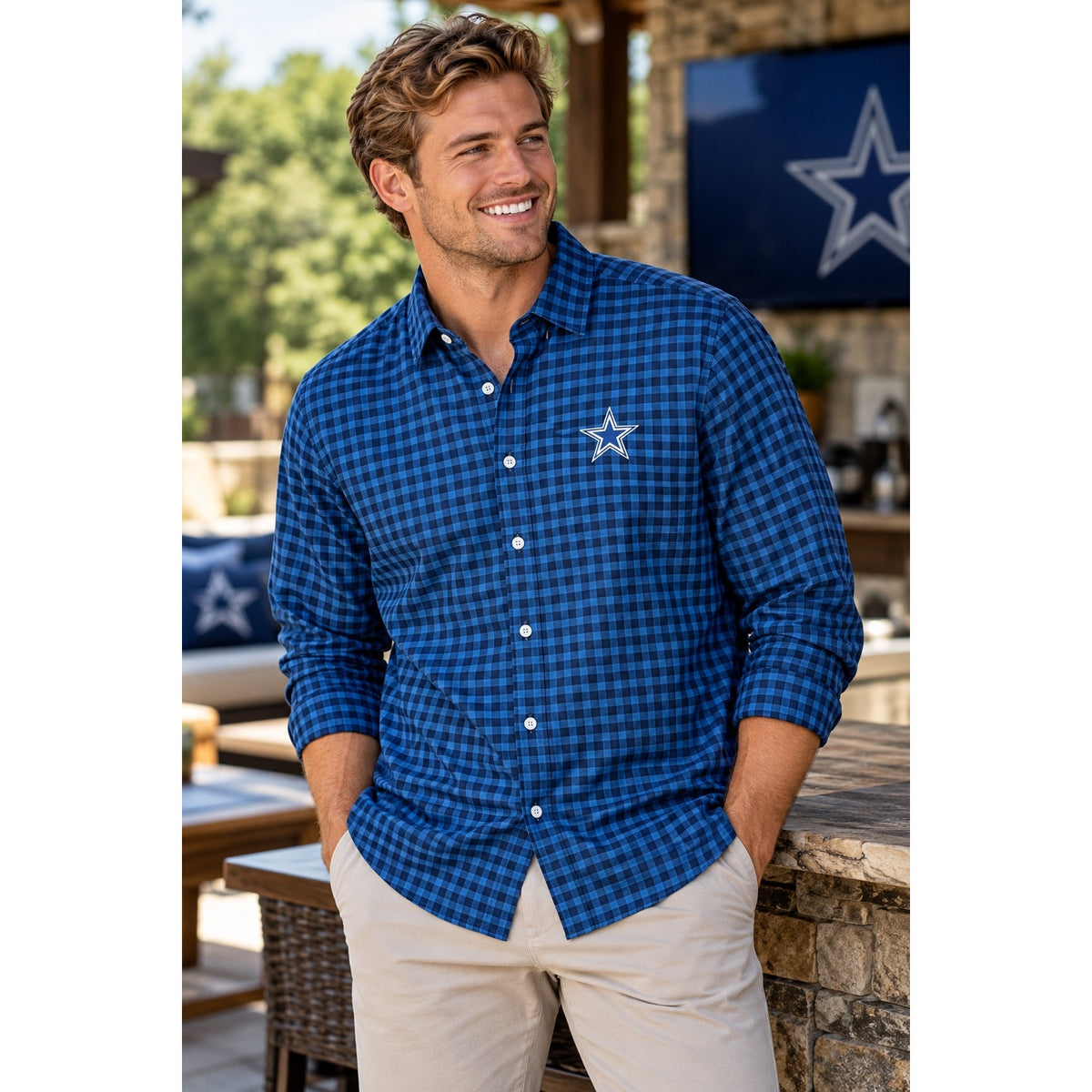 Tommy Bahama Dallas Cowboys Pacific Check Long Sleeve Button Down — Size Medium // Preowned