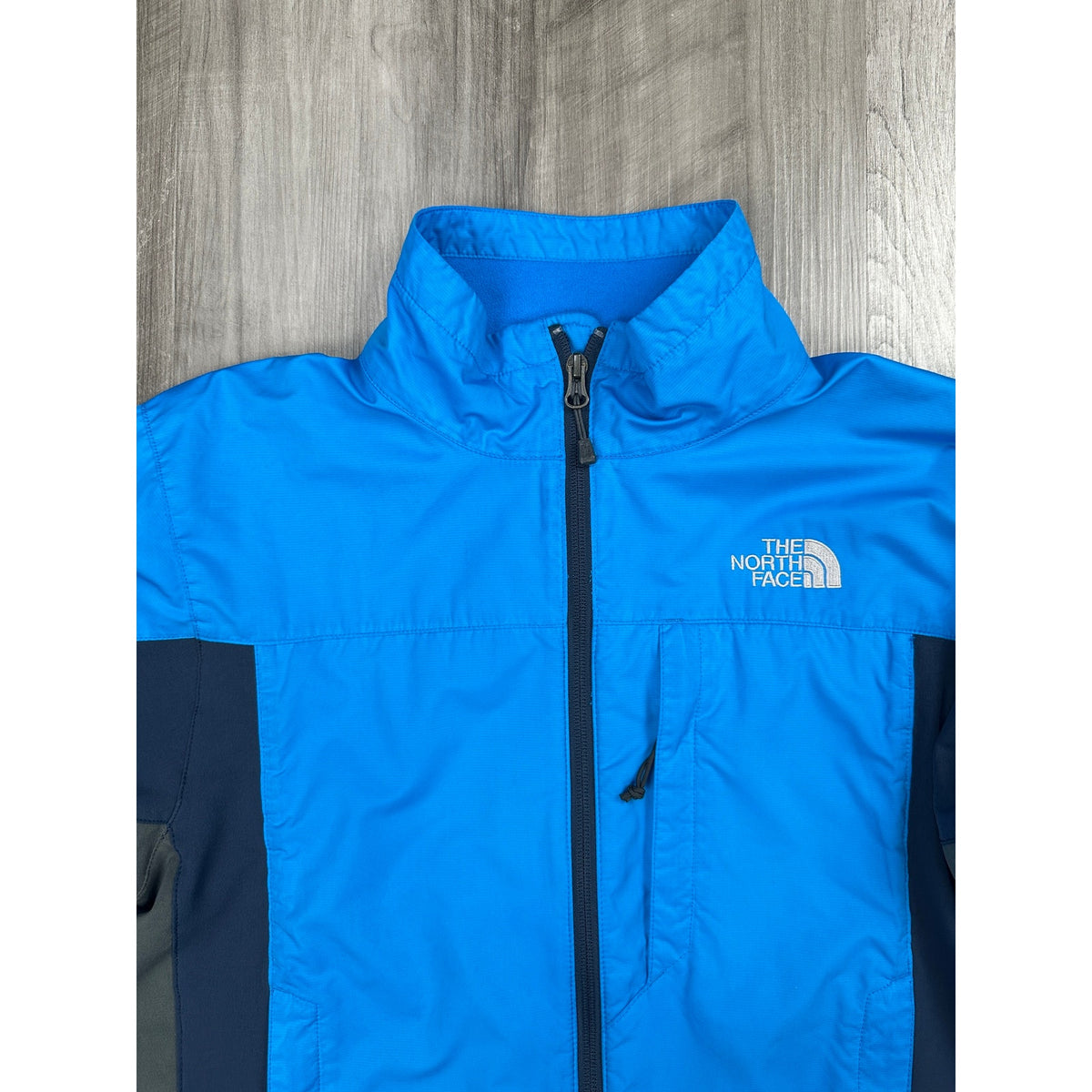 The North Face 2012 Performance Running Windbreaker Jacket — Size Small // Preowned