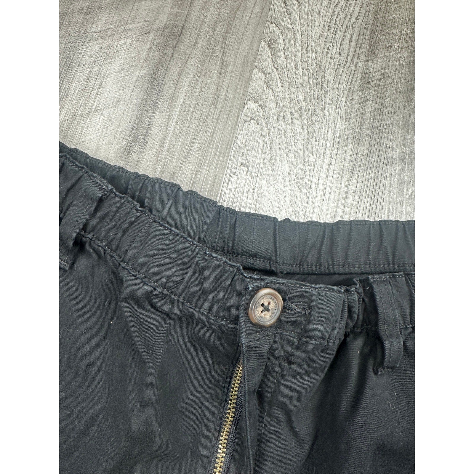 Chubbies Originals 5.5" Chino Shorts in Shadowstorm Black — Size 3XL // Preowned