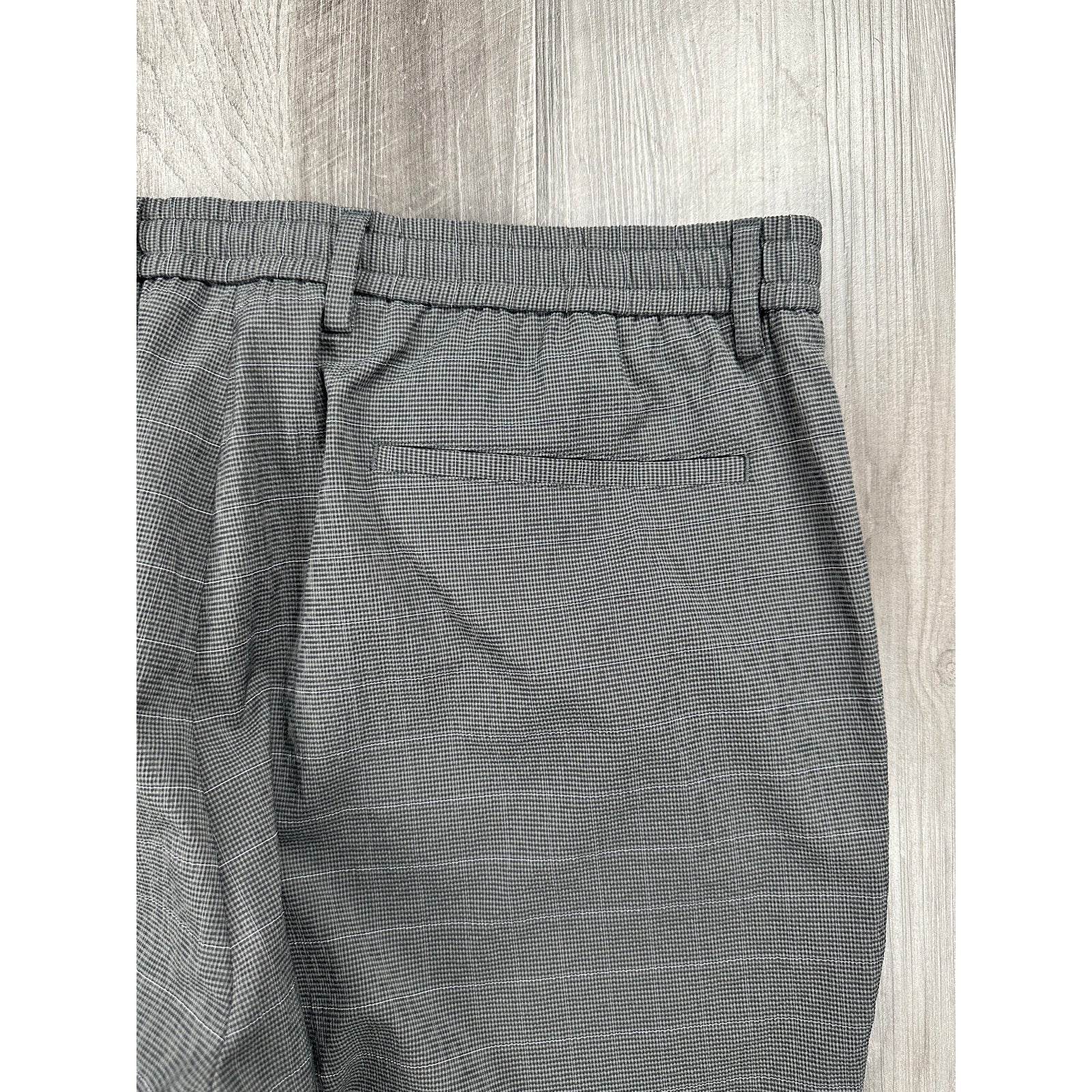 Theory Zaine Seersucker Kelso Check Drawstring Pants in Gray Charcoal and White — Size 36 // Preowned