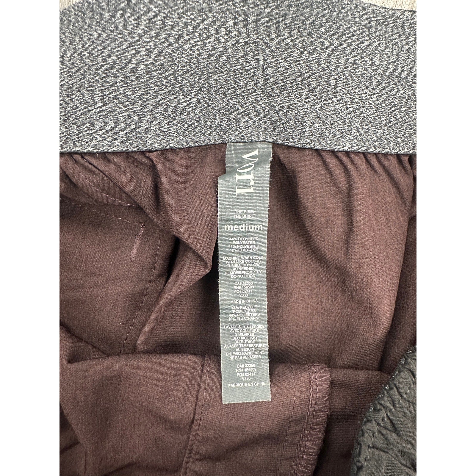 Vuori Banks Performance Athletic Shorts in Dark Burgundy Black — Size Medium // Preowned