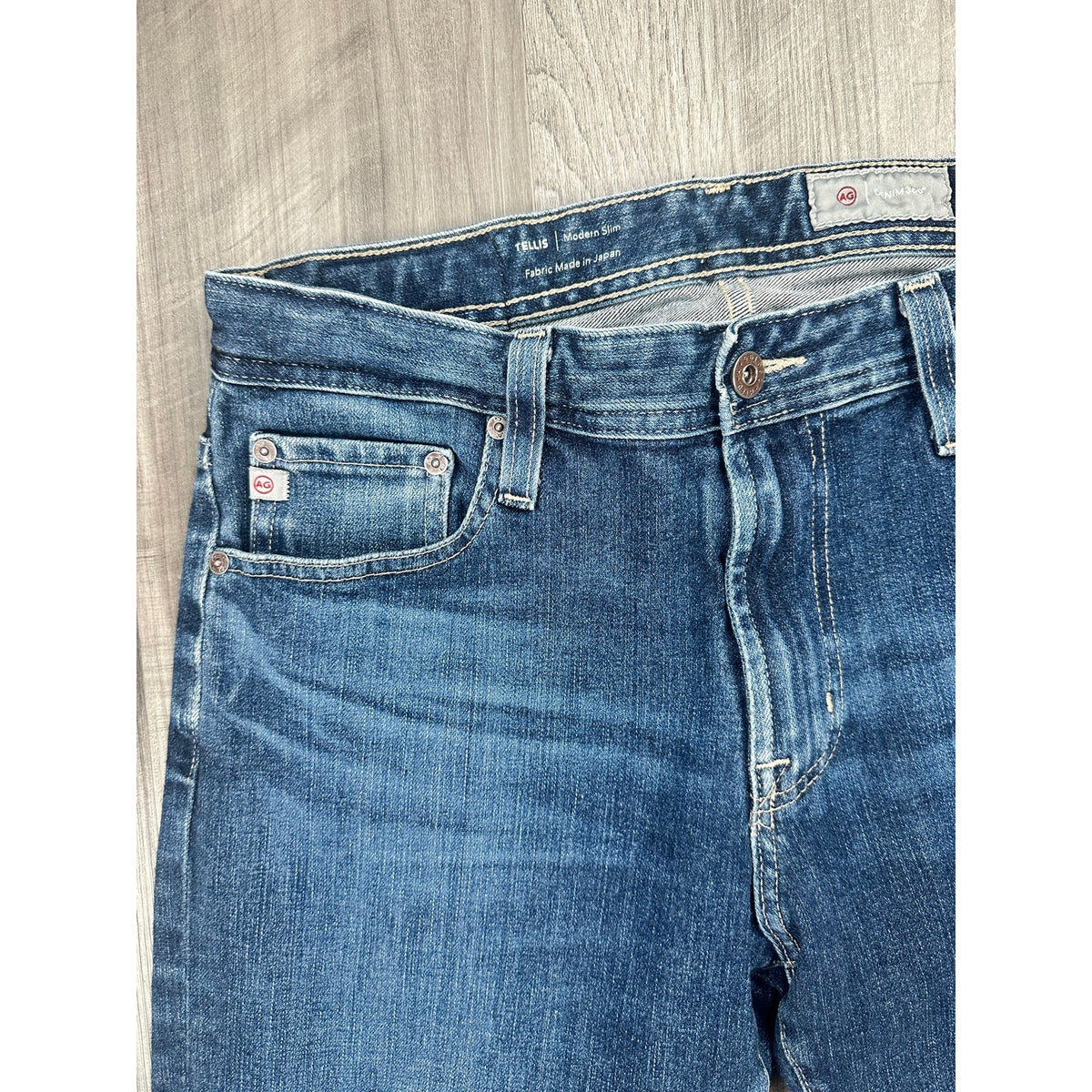 AG Adriano Goldschmied The Tellis Modern Slim Fit Midlands Jeans — Size 32 // Preowned