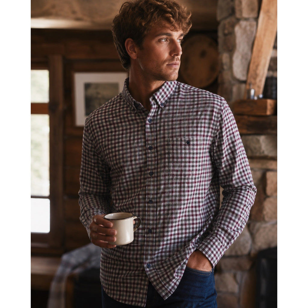 Johnnie-O Dickens Hangin' Out Flannel Checkered Long Sleeve Button Down in Malibu Red — Size Medium // Preowned