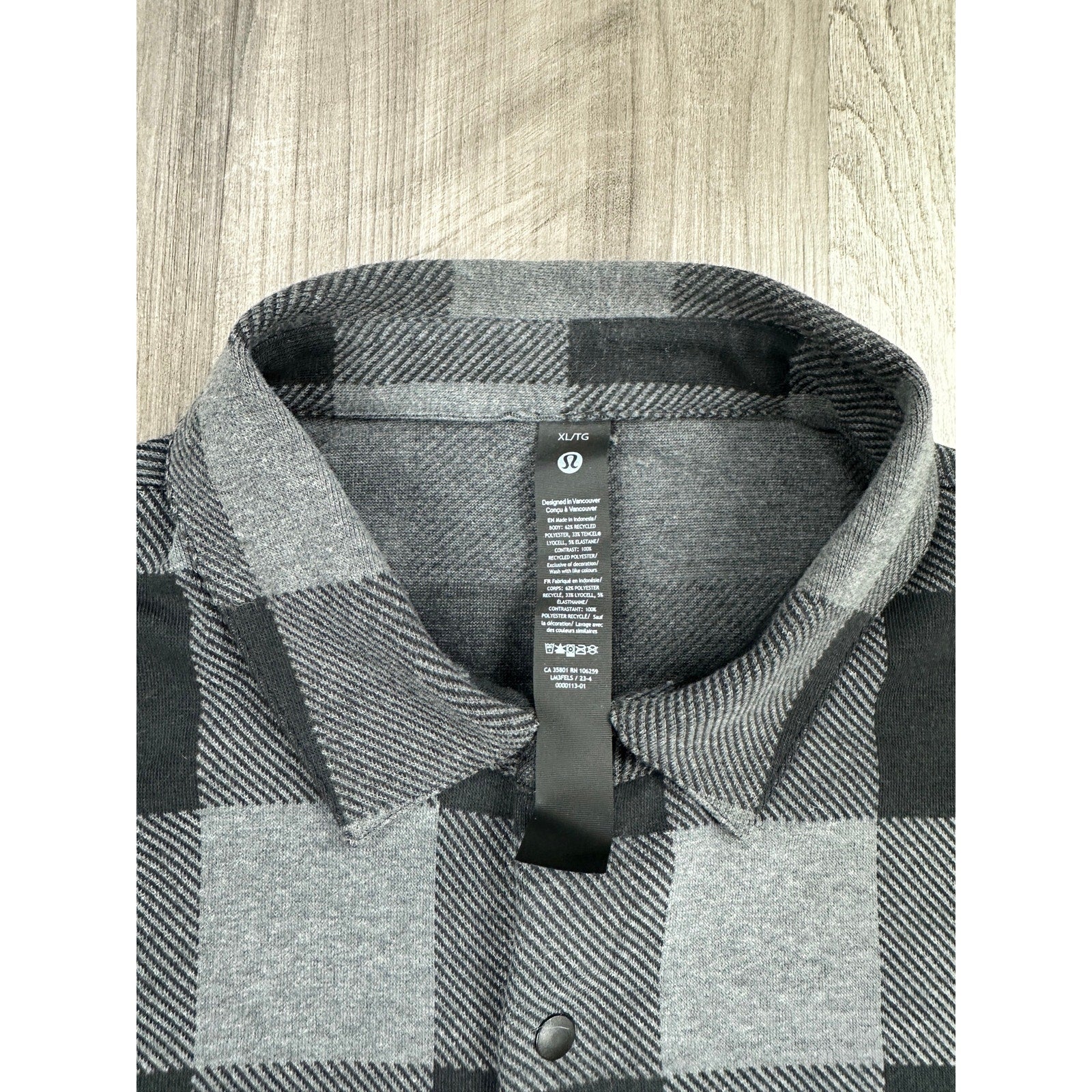 Lululemon Mason's Peak Soft Flannel Overshirt in Gray, Black — Size XL // Preowned