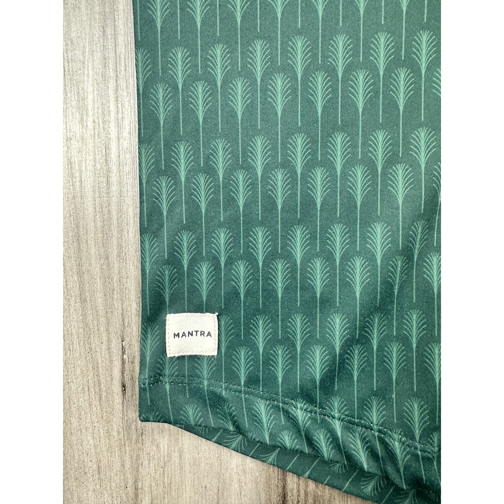 Mantra Catalyst Point Collar Golf Polo in Green — Size XL // Preowned
