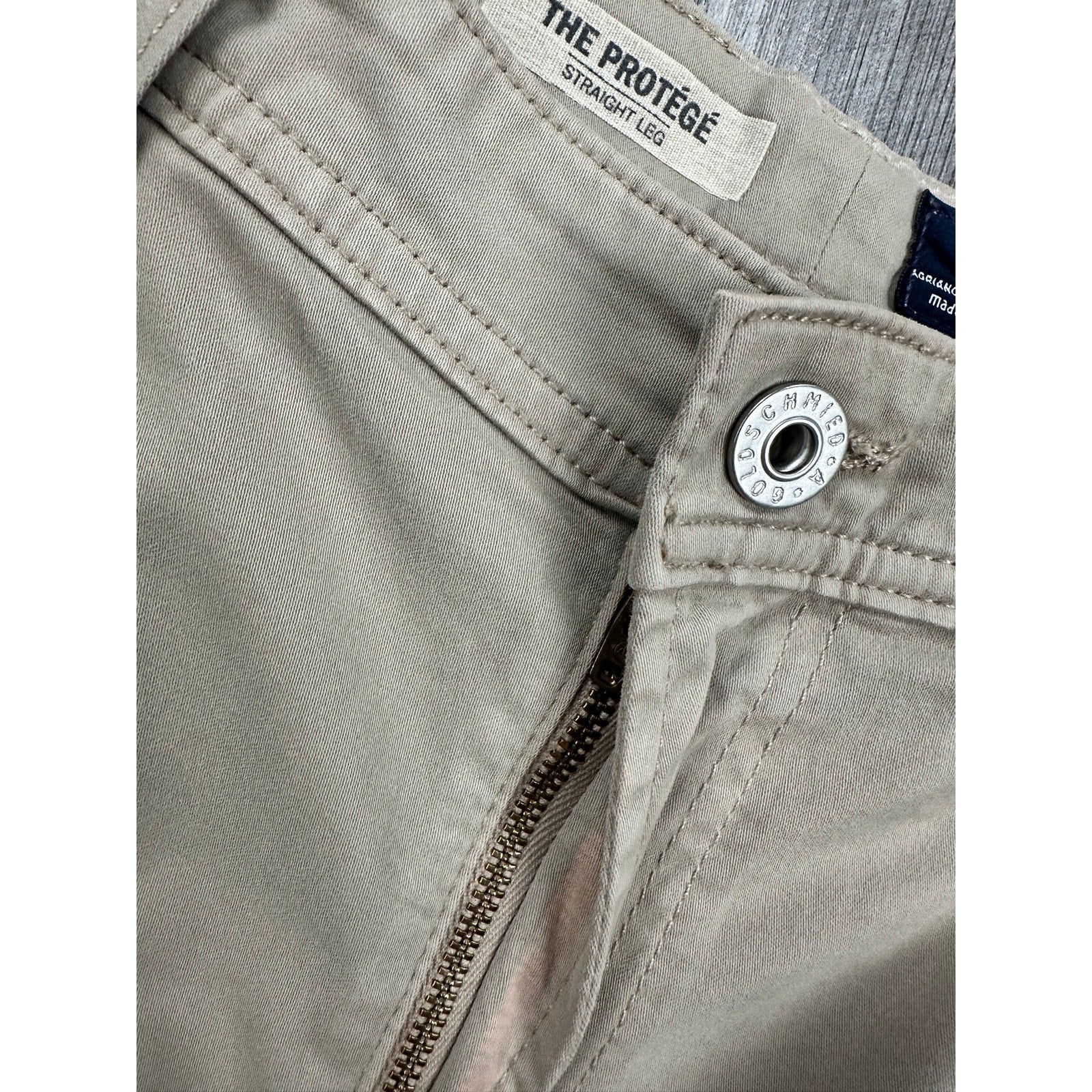 AG Adriano Goldschmied Protégé Straight Leg Pants in Cornsilk — Size 36x34 // Preowned