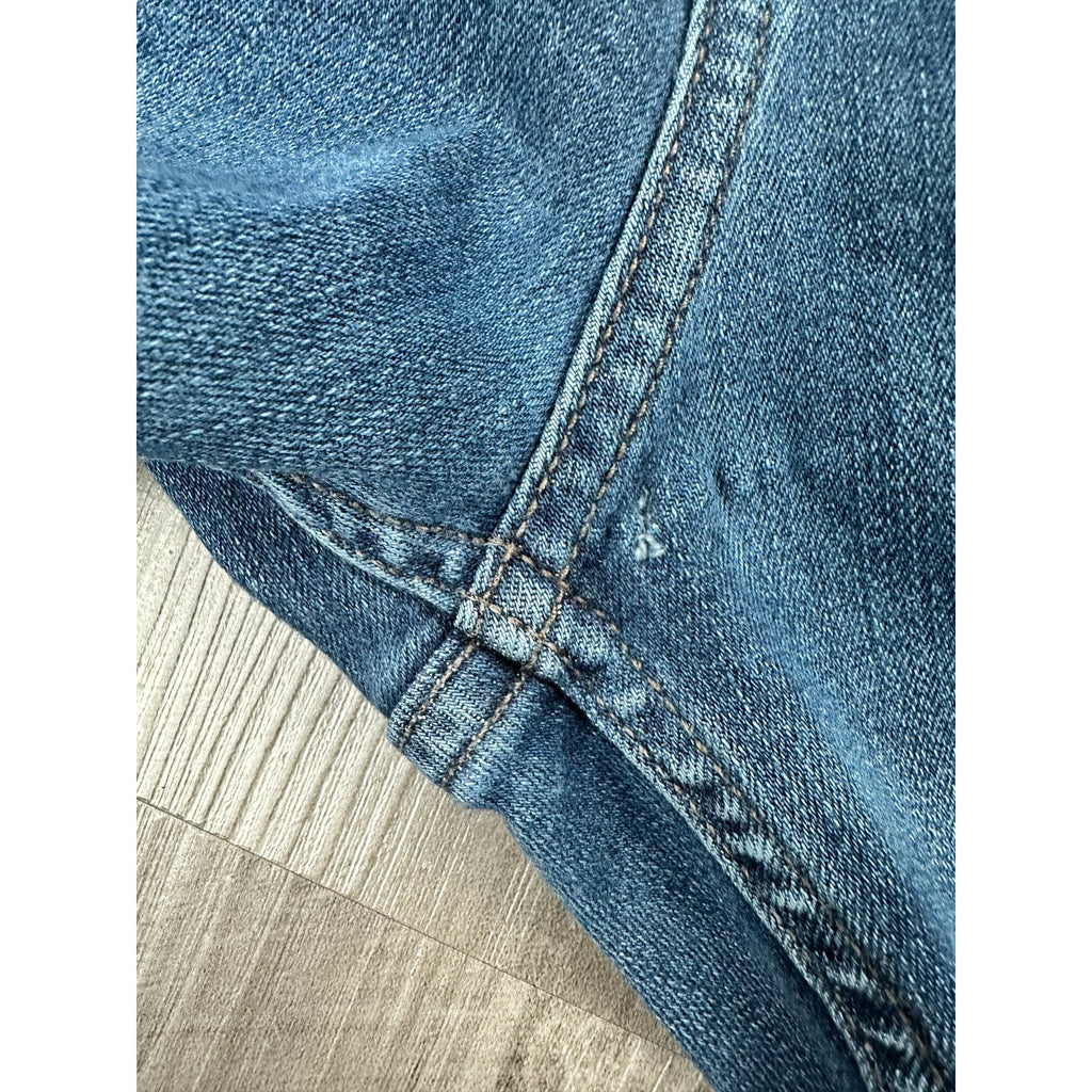 Paige Federal Slim Straight Warwick Jeans — Size 40 // Preowned
