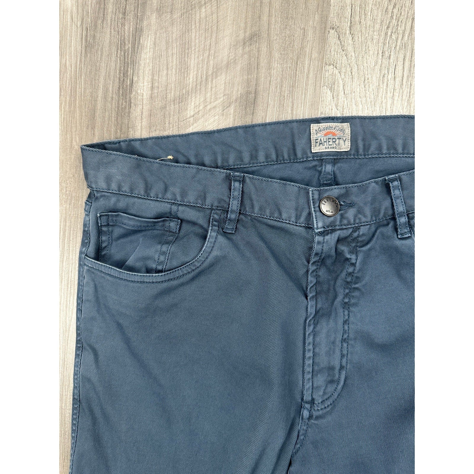 Faherty Reserve Twill 5 Pocket Pants in Navy — Size 33 // Preowned