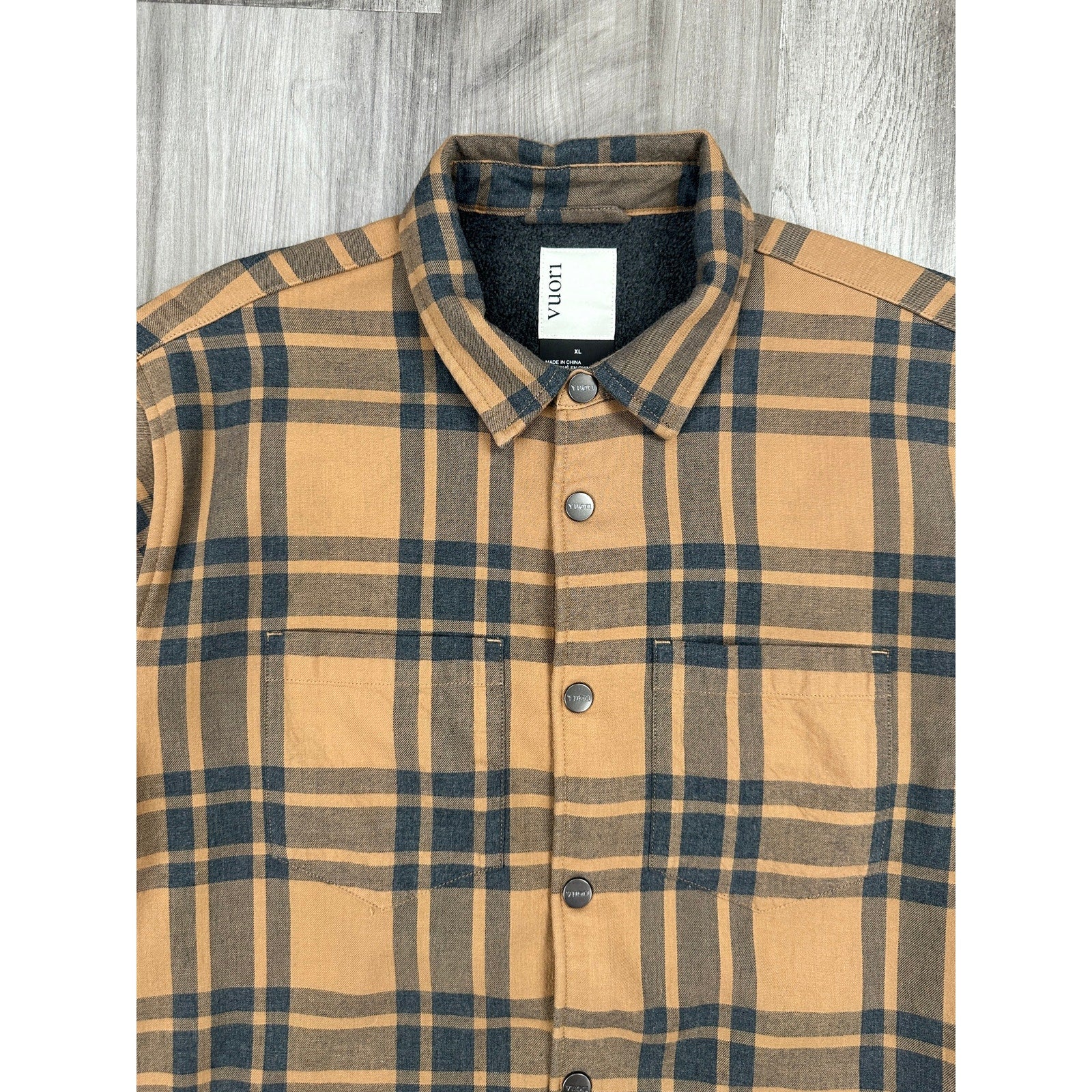 Vuori Range Flannel Shirt Jacket in Tan, Black — Size XL // Preowned