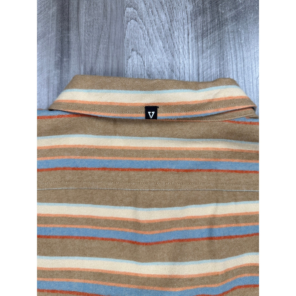 Vissla Central Coast Eco Flannel Long Sleeve Button Down Shirt — Size Medium // Preowned
